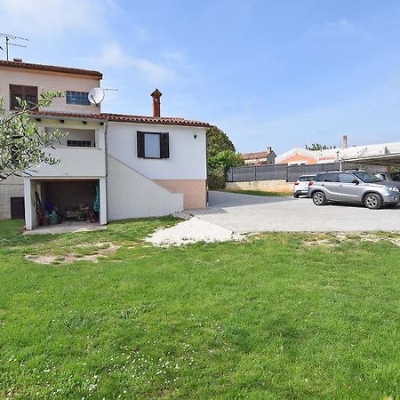 Apartment Madis & Free Bikes Pula Exterior photo